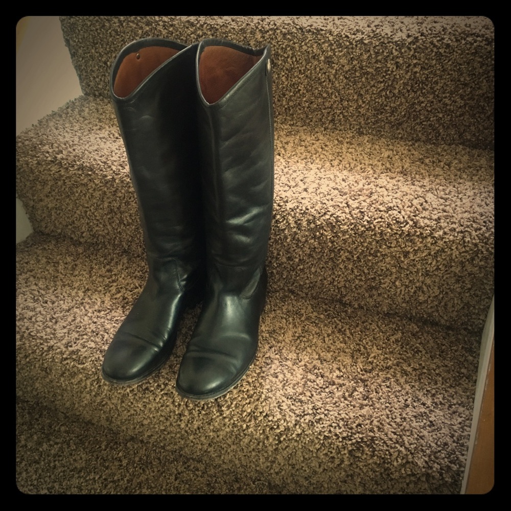 Leather Frye boots🤗 Melissa Button size 9